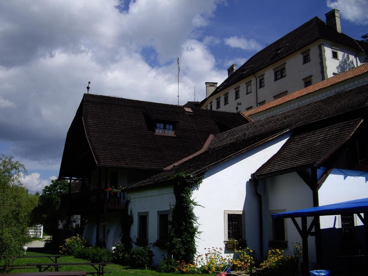 Penzion U Tkadlen Jindrichuv Hradec Exterior photo